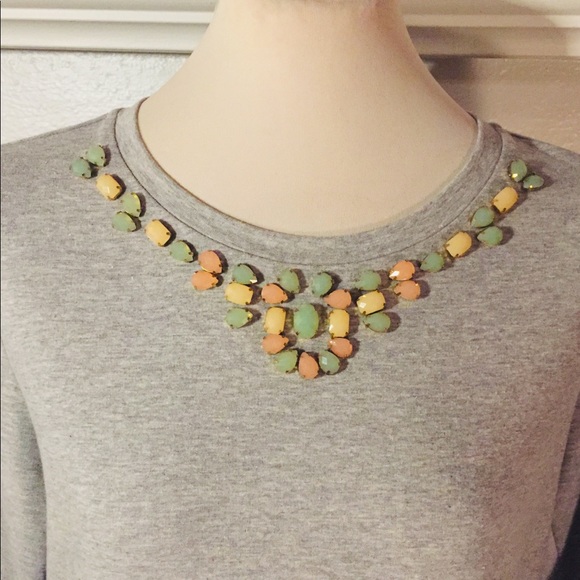 Boundary Rhinestone Collar shirt or dress - Picture 3 of 5